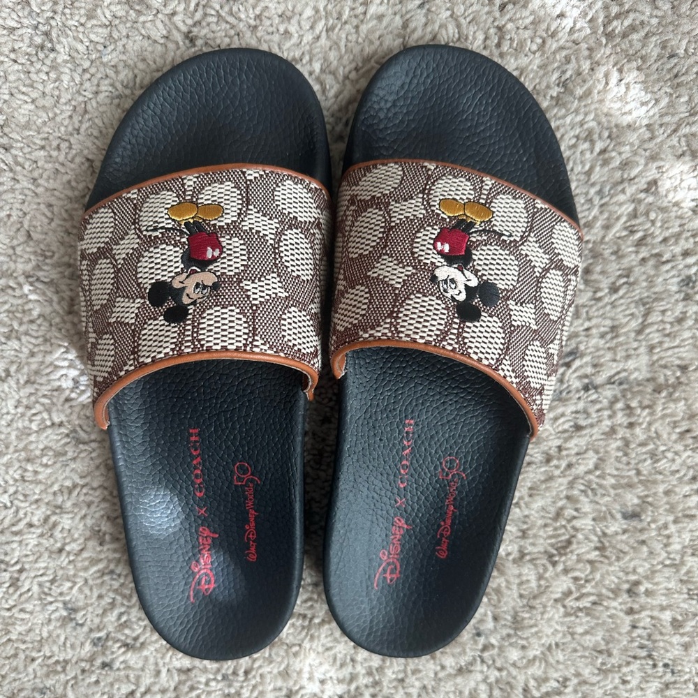 Disney x COACH Women’s Sport Slides Great Condition